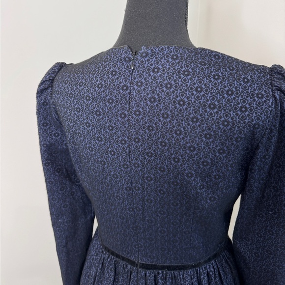 Gal Meets Glam Collection Callie Print Long Sleeve A-Line Dress (Sz 4) - Picture 5 of 10